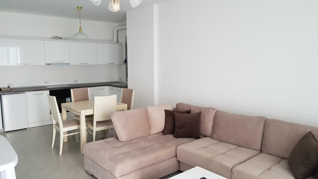 Apt Sarandë 외부 사진